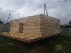 Баня с мансардой и балконом 24 м²